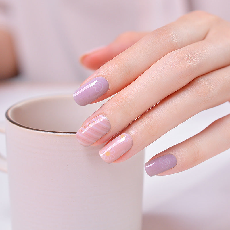 Mioga's Light Pink & Purple Flower Nail Wraps